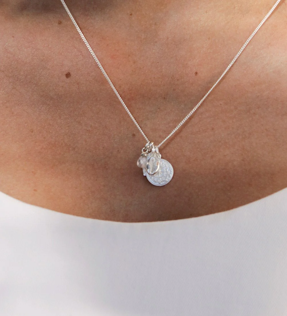 CLEAR QUARTZ GEMSTONE (STERLING SILVER) - Image 3